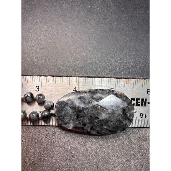 NEW Larvakite 30 inch necklace with pendant - Picture 10 of 10